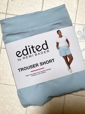 edited by Remi Bader plus size, light blue Trouser Shorts Runs Big